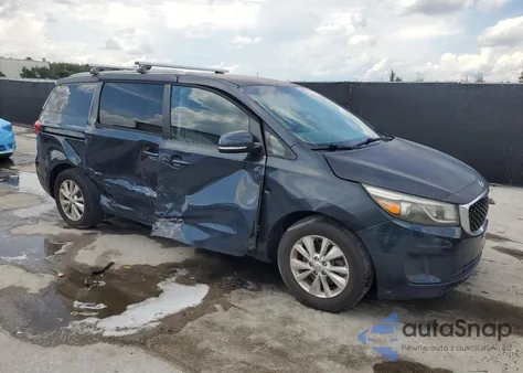 2016 Kia Sedona Lx z USA, uszkodzony, nr VIN KNDMB5C10G6162053
